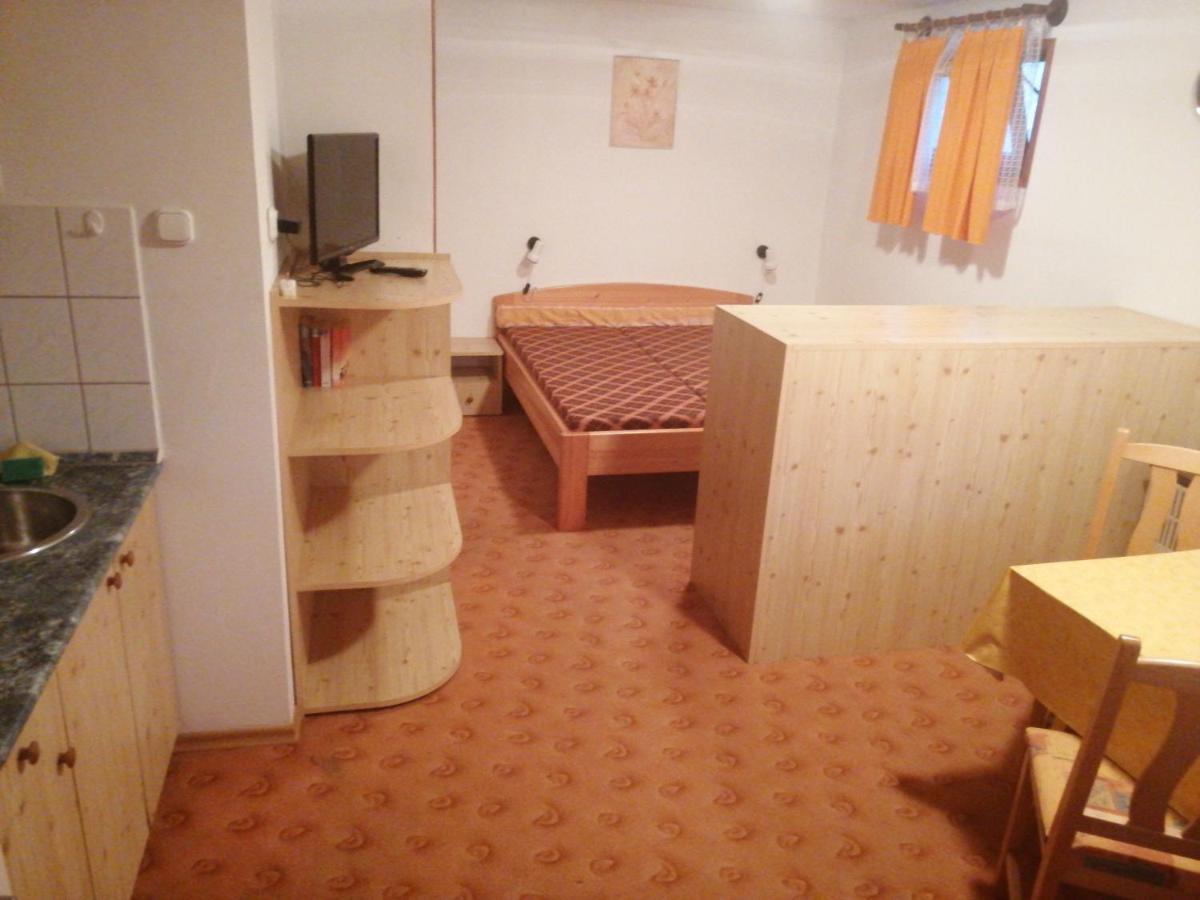 Palinkas Jo Reggelt! Apartment Heviz Ngoại thất bức ảnh