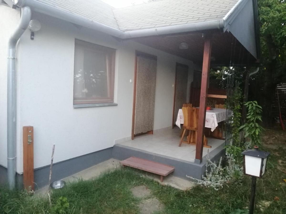 Palinkas Jo Reggelt! Apartment Heviz Ngoại thất bức ảnh