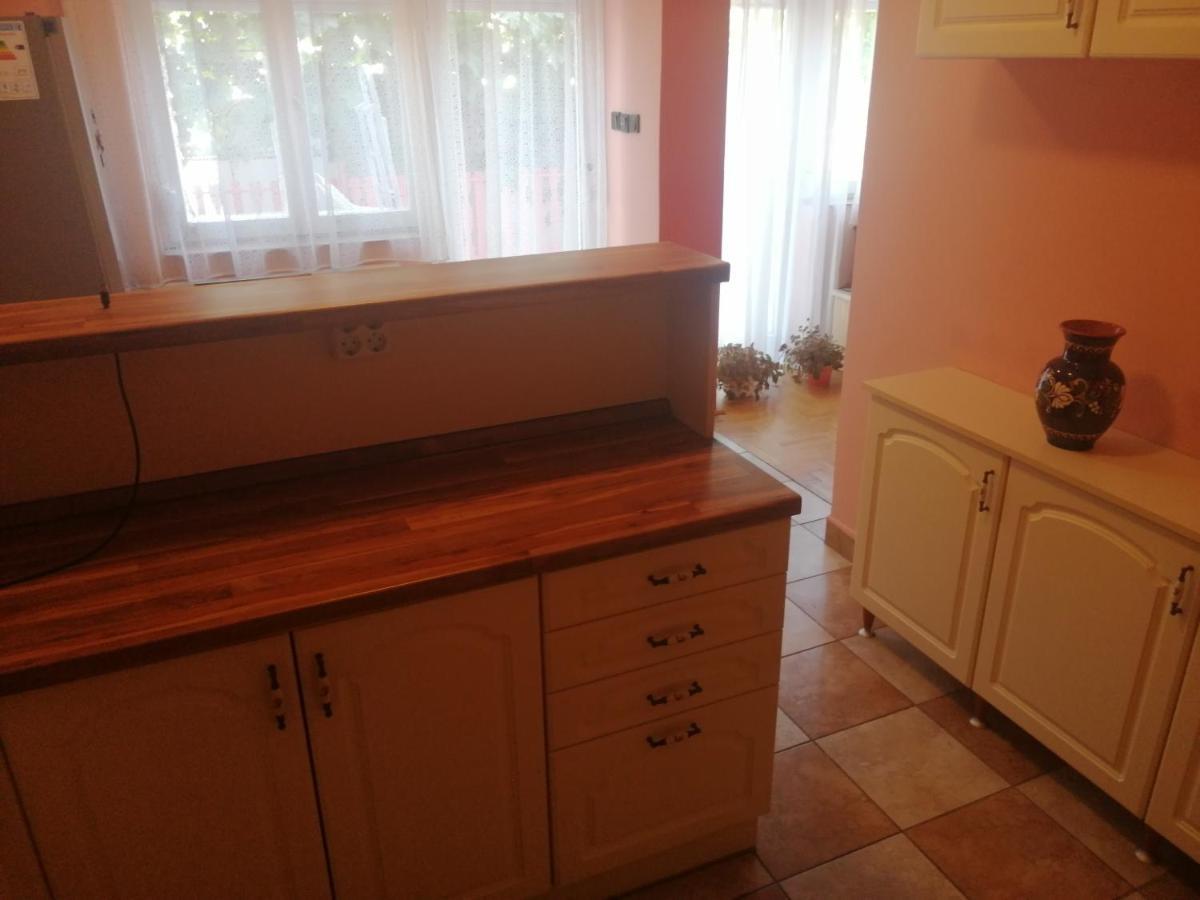 Palinkas Jo Reggelt! Apartment Heviz Ngoại thất bức ảnh
