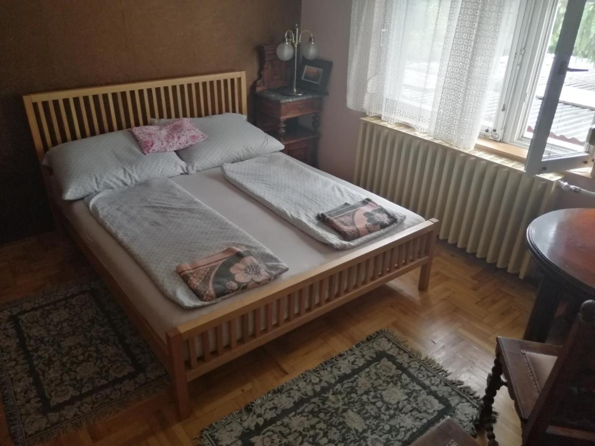 Palinkas Jo Reggelt! Apartment Heviz Ngoại thất bức ảnh