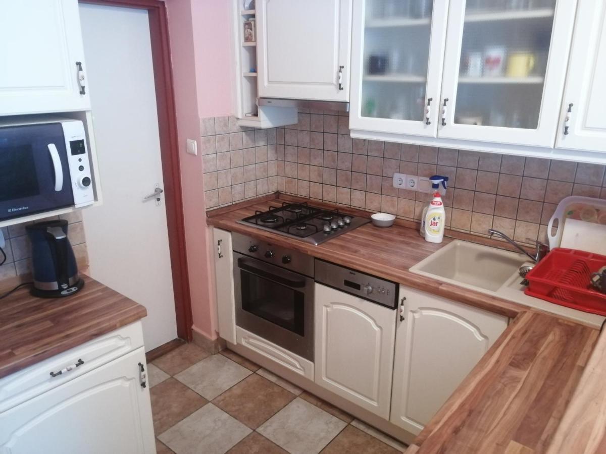 Palinkas Jo Reggelt! Apartment Heviz Ngoại thất bức ảnh