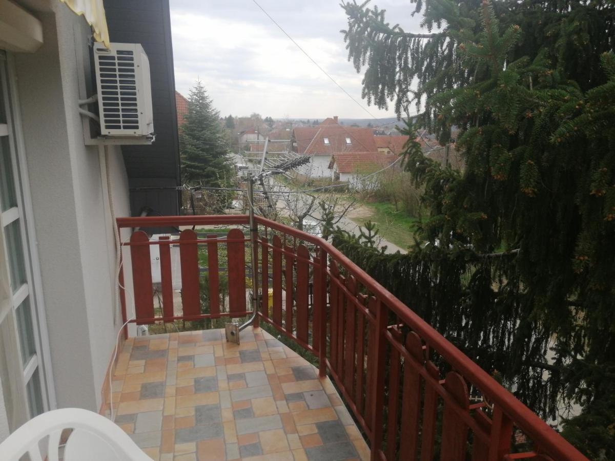 Palinkas Jo Reggelt! Apartment Heviz Ngoại thất bức ảnh