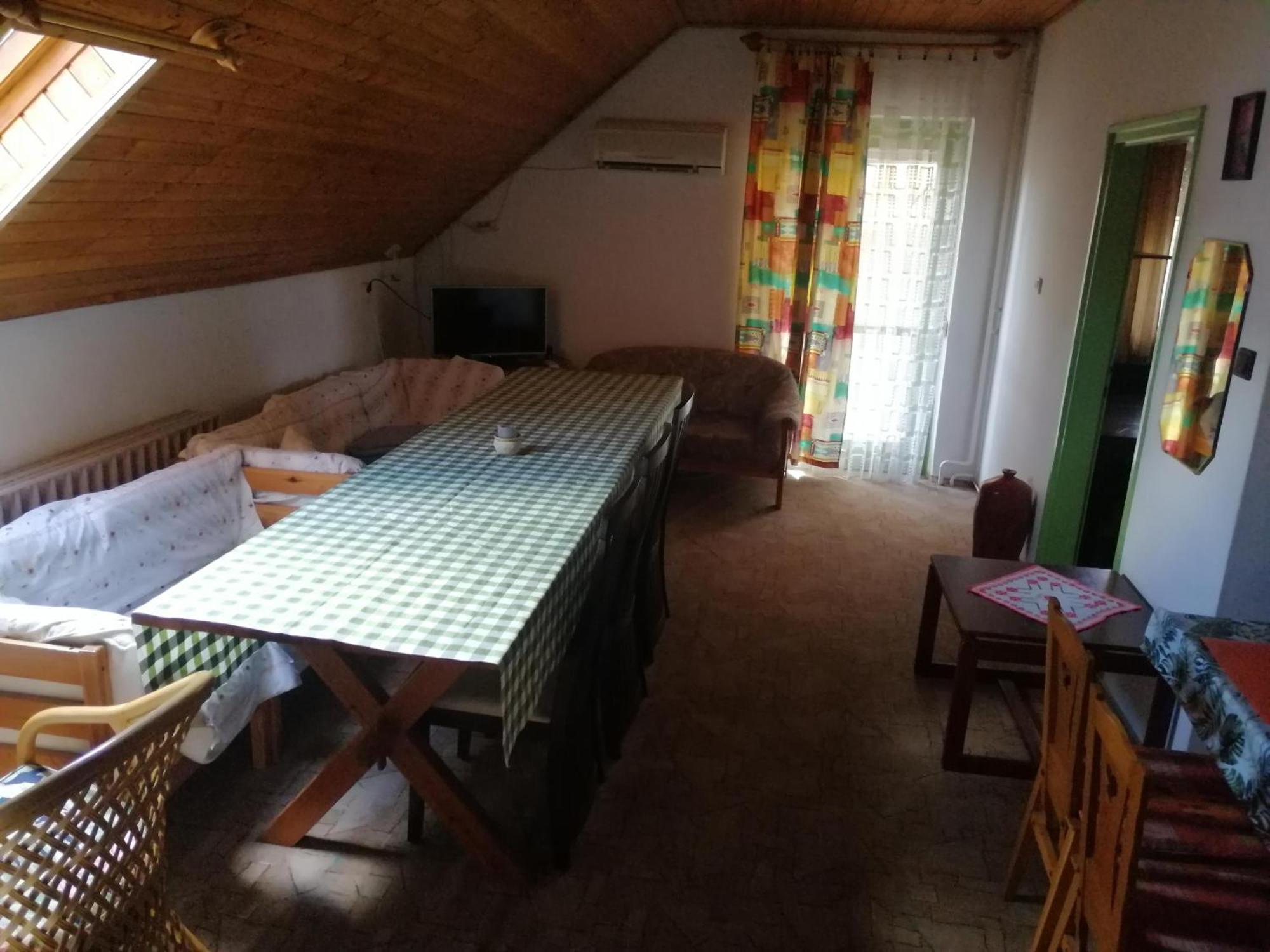 Palinkas Jo Reggelt! Apartment Heviz Ngoại thất bức ảnh