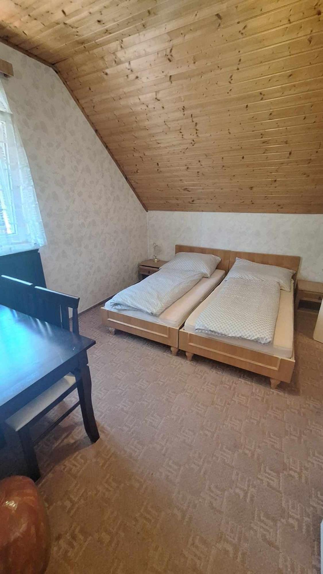 Palinkas Jo Reggelt! Apartment Heviz Phòng bức ảnh